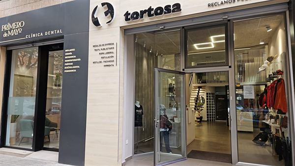 Fachada realizada por Tortosa