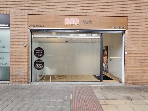 Fachada realizada por Tortosa