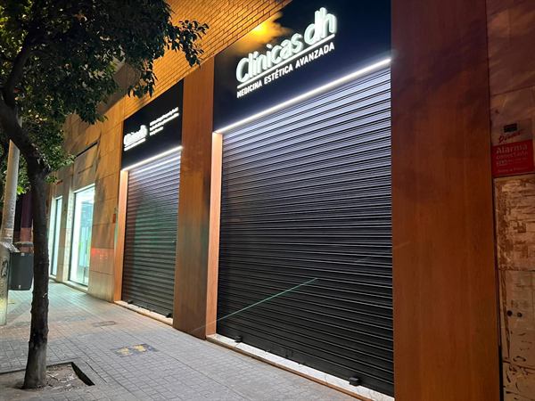 Fachada realizada por Tortosa